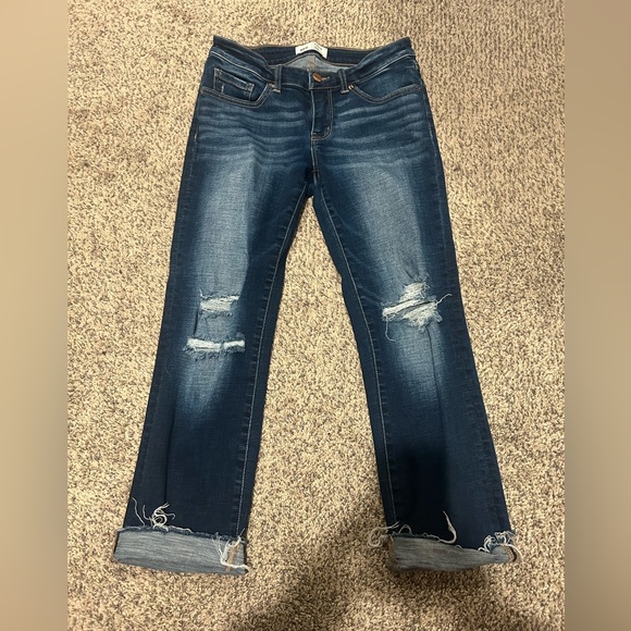 Ladies BKE capris. Cute and stylish. Size 28. Excellent condition - Picture 1 of 3